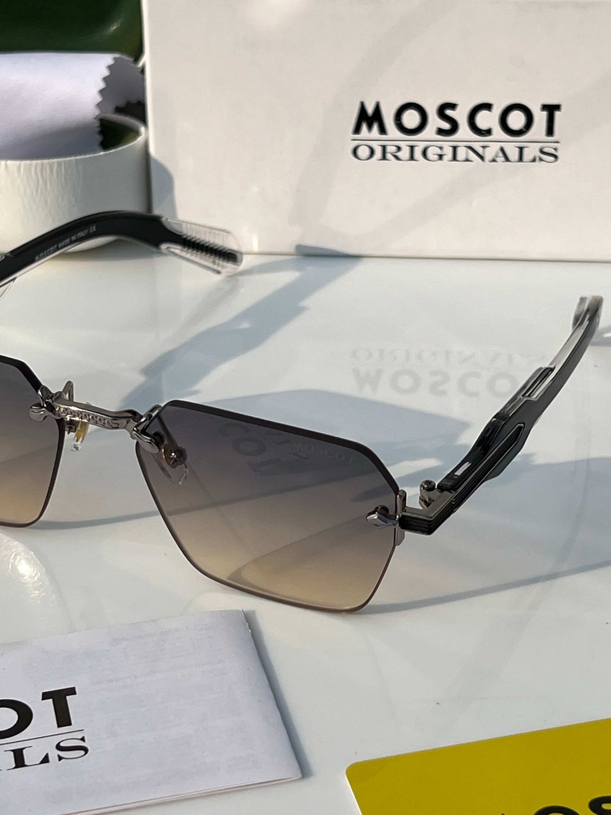 Moscot_69310_sea_green