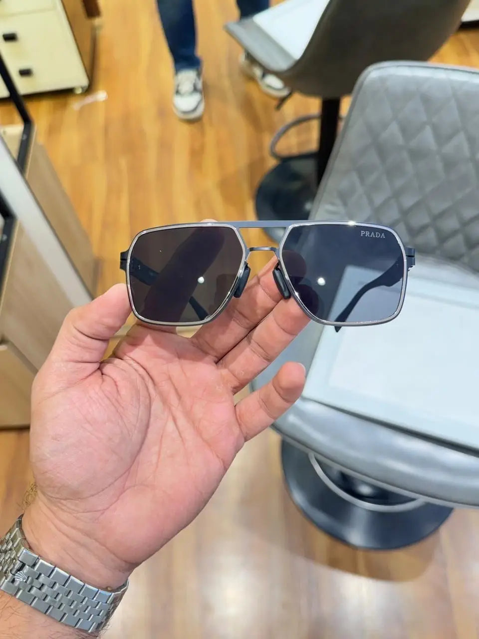 Prada_2601_silver_black