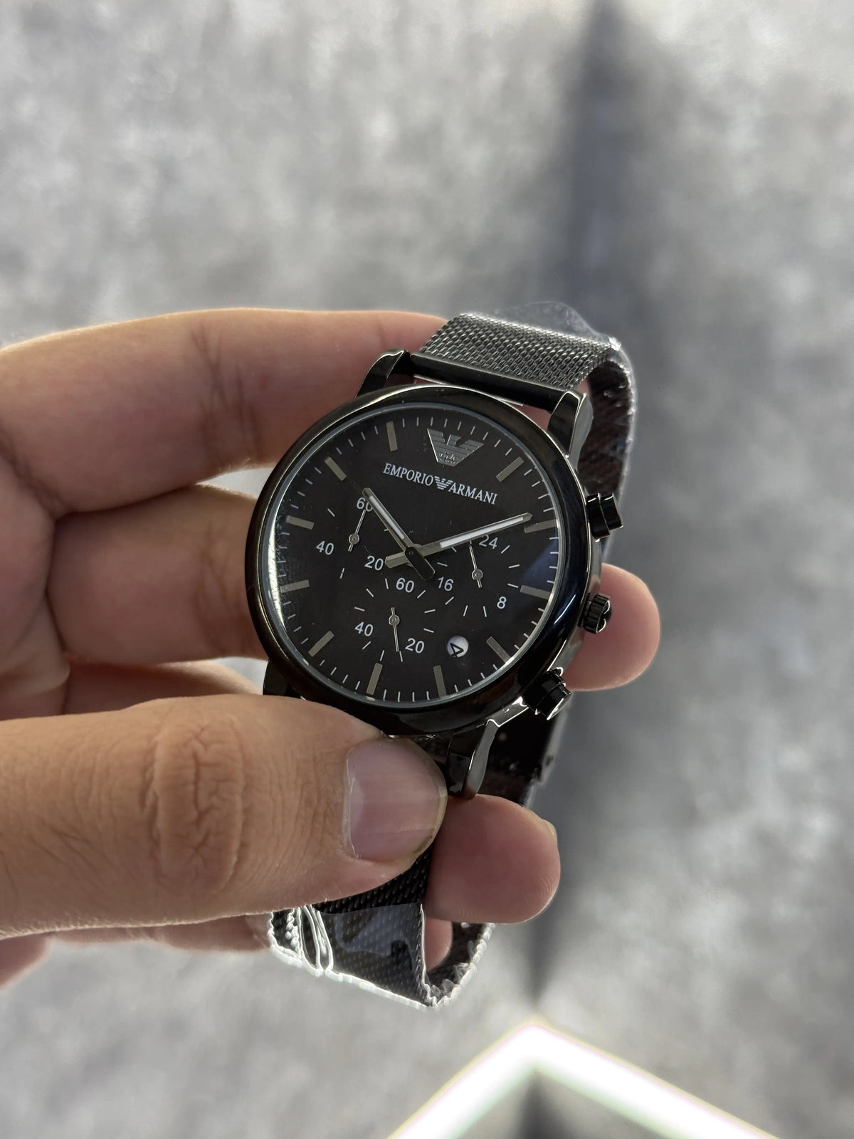 EMPORIO ARMANI Radiates modern (All chrono working) 092