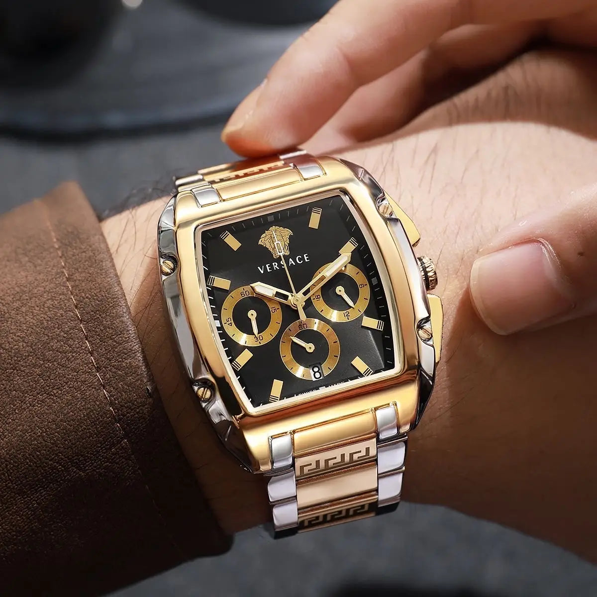 Versac_e Greca Logo Chrono 200