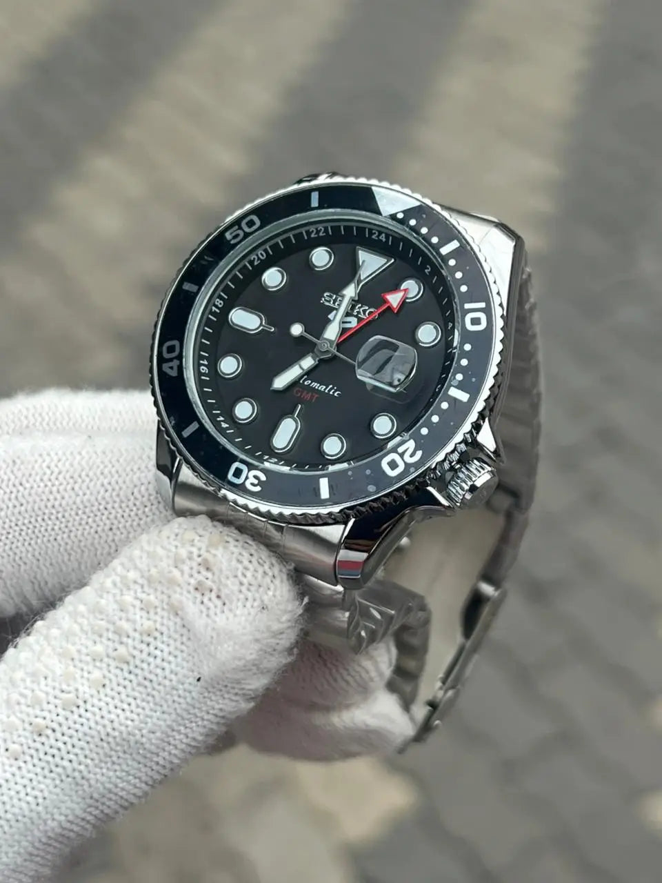 Seik_o Gmt Sports Quartz Back Open 4 Niddle Swift Movement Black