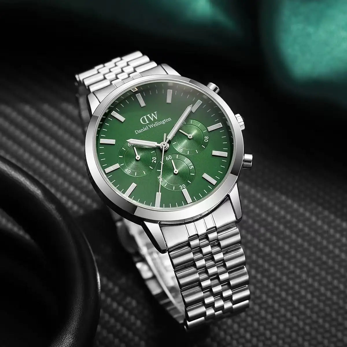 Danie_l Wellington Chronograph 208