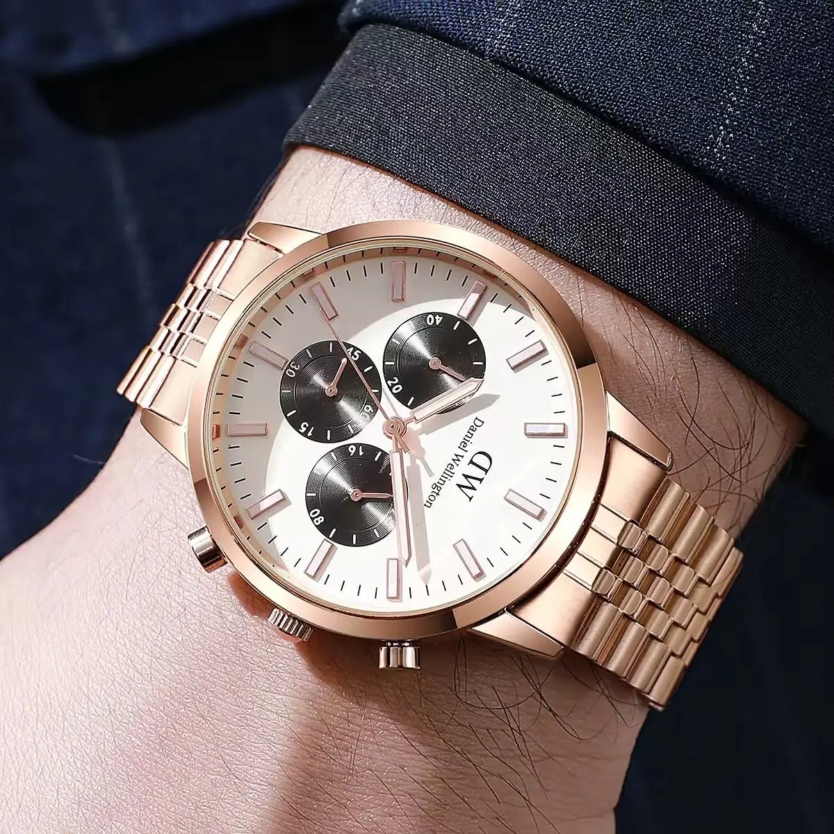 Danie_l Wellington Chronograph 208