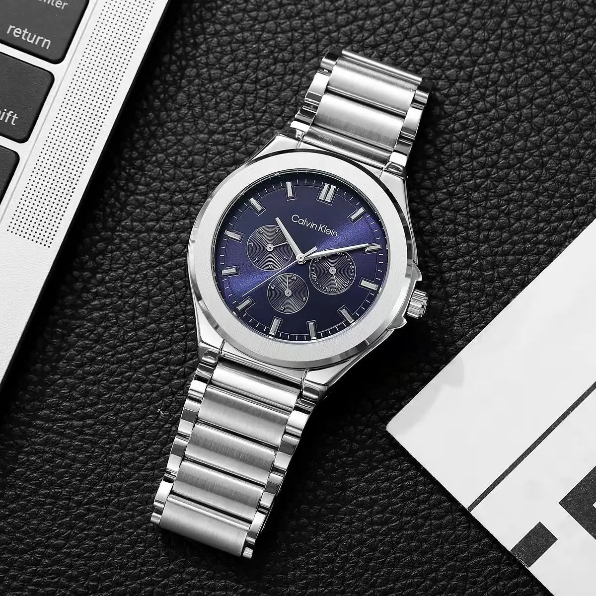 Calvi_n Klei_n Chronograph 209