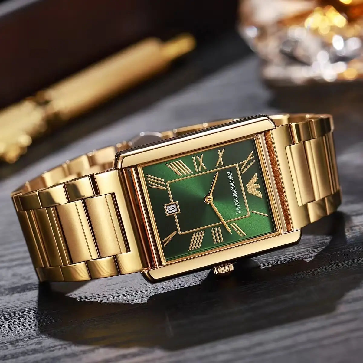 Empori_o Arman_i rectangular 211