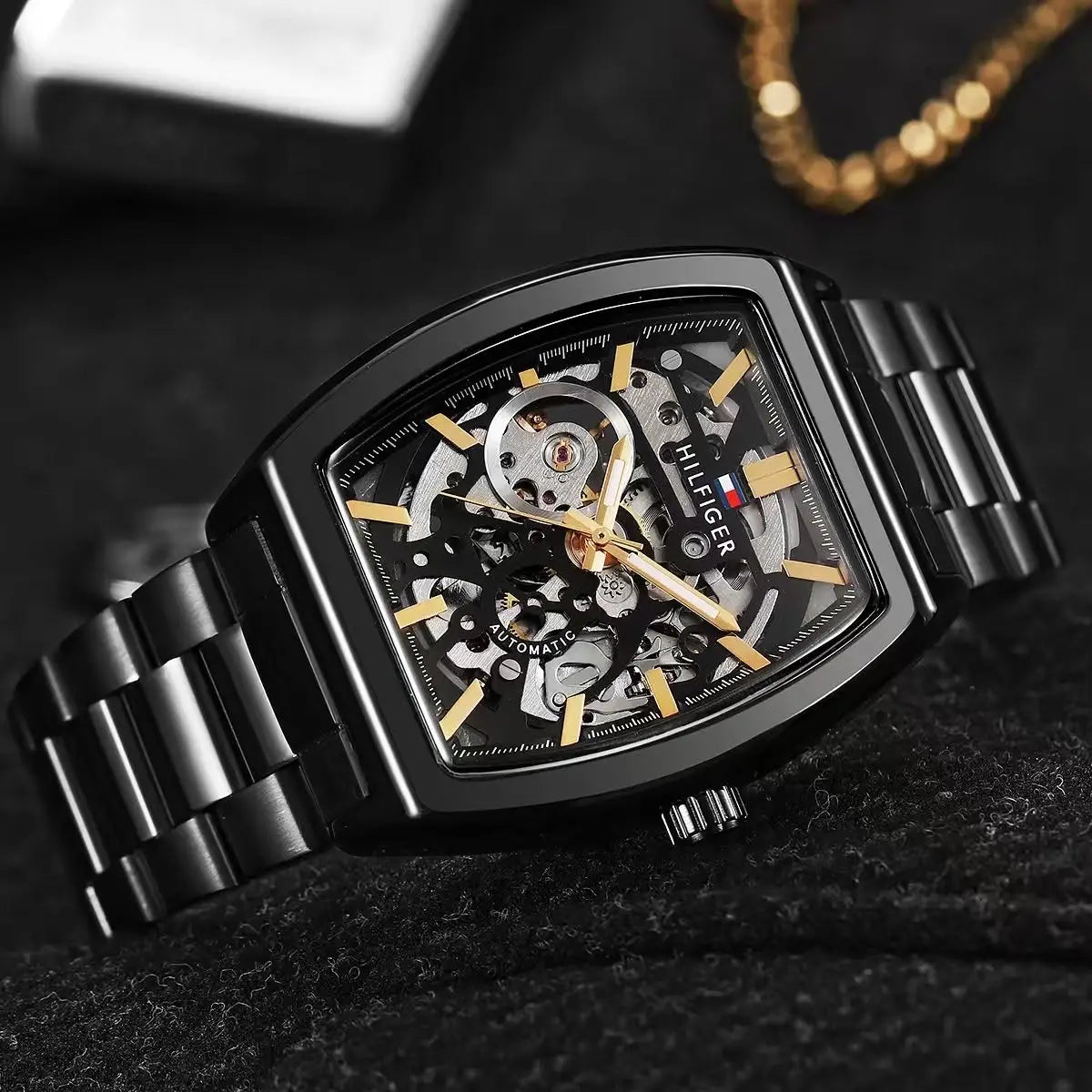 Tomm_y Hilfige_r Skeleton 213