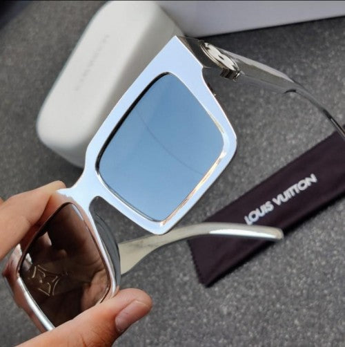 LOUIS VUITTON SUNGLAS