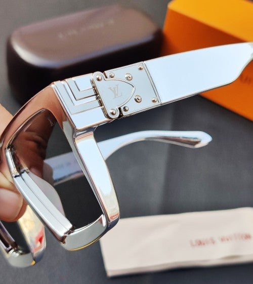 LOUIS VUITTON SUNGLAS