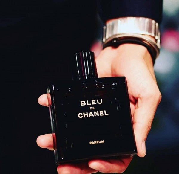 BLEU DE CHANNEL
