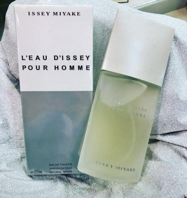 ISSEY MIYAKE