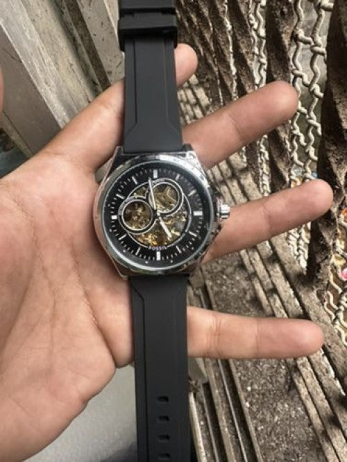Fossil Auto