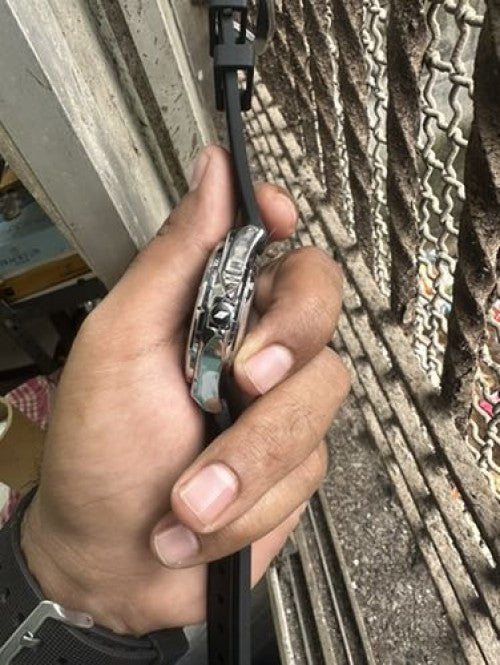 Fossil Auto