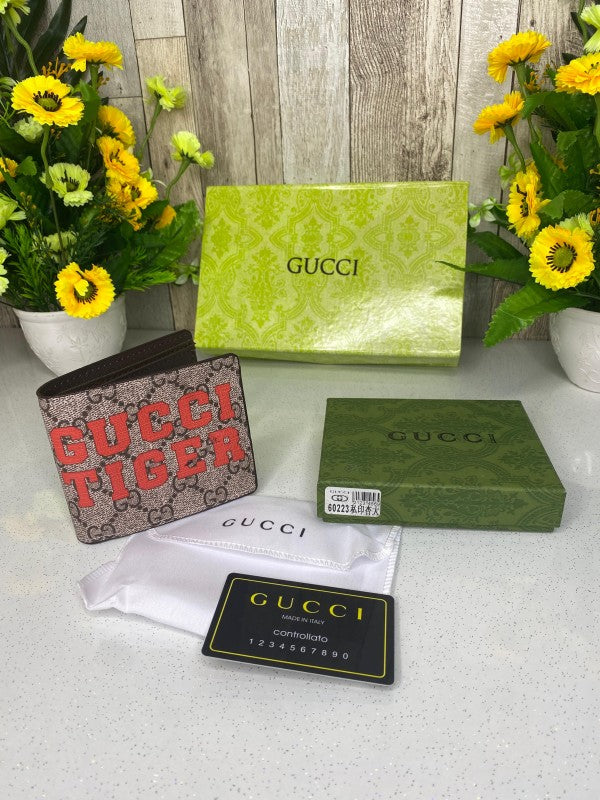 GUCC_I WALLET WID OG BOX DUST BAG 22