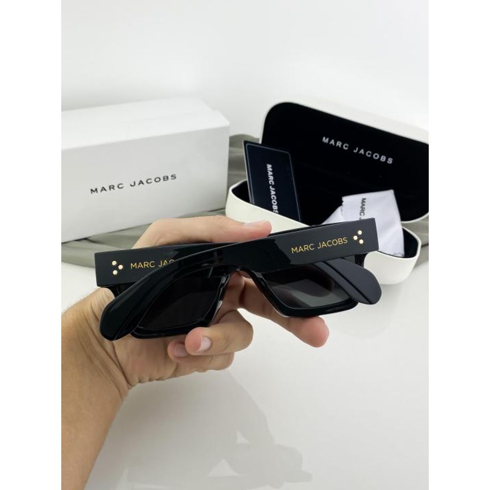 MARC JACOBS BLACK 98093-56