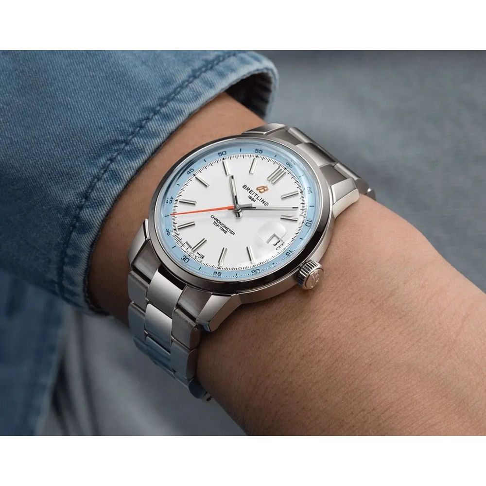 BREITLING TOP TIME B31 AUTOMATIC