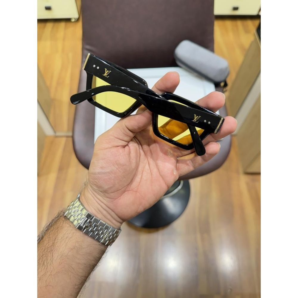 Loui vuitton 35104 black yellow