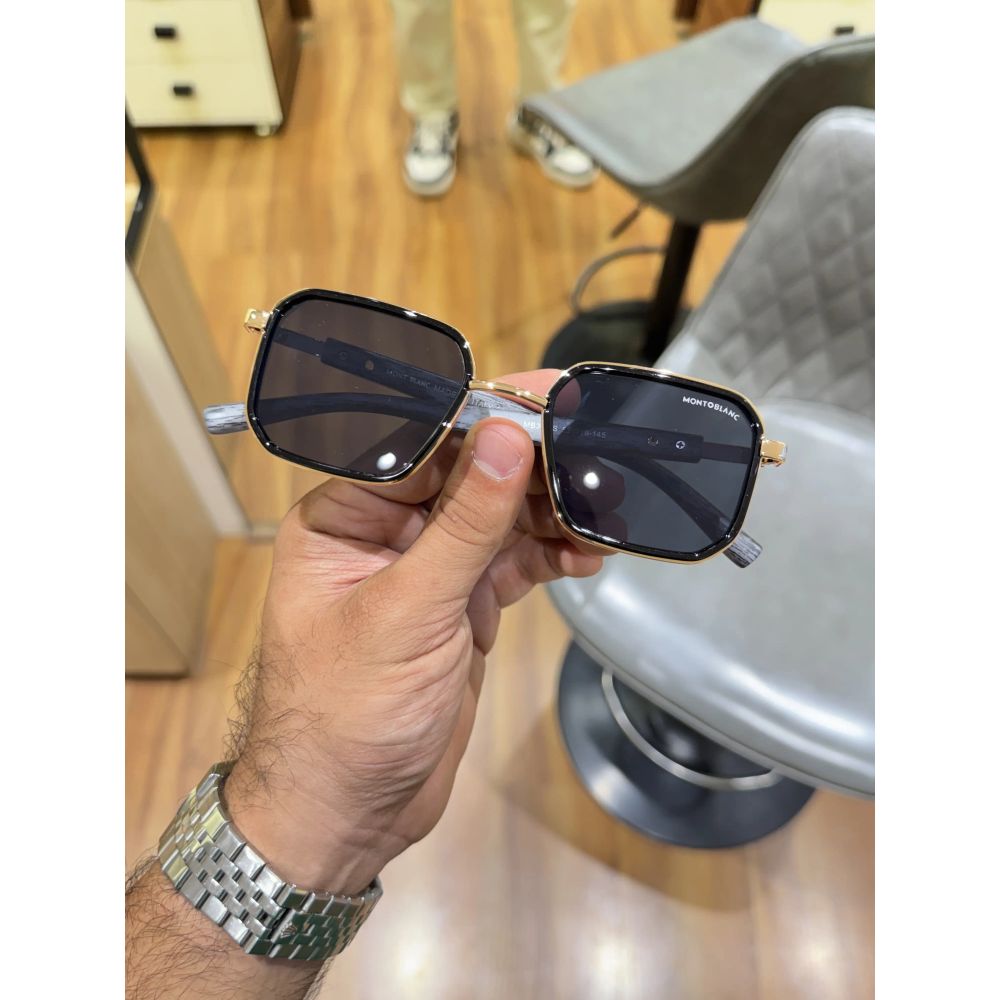 Mont_blanc_341_gold_black