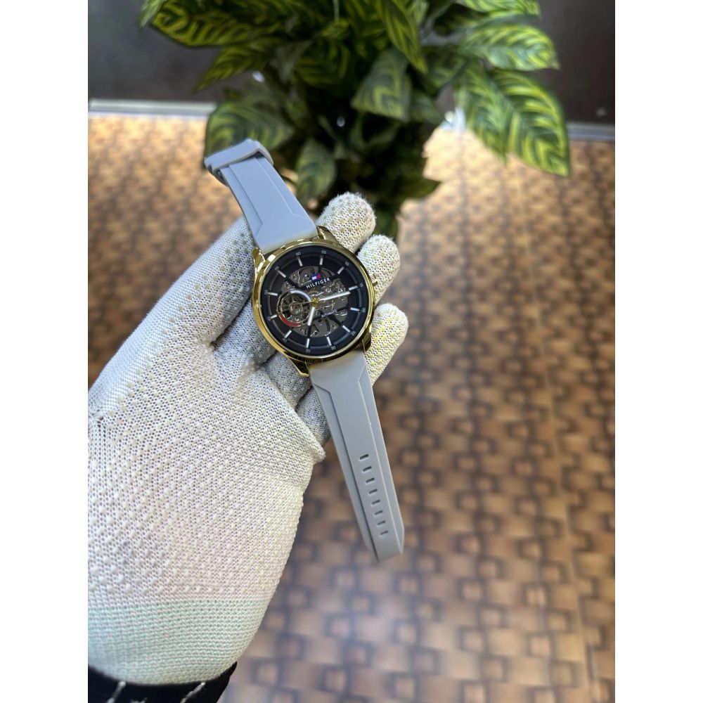 Tommy Hilfiger Automatic Silicon Belt