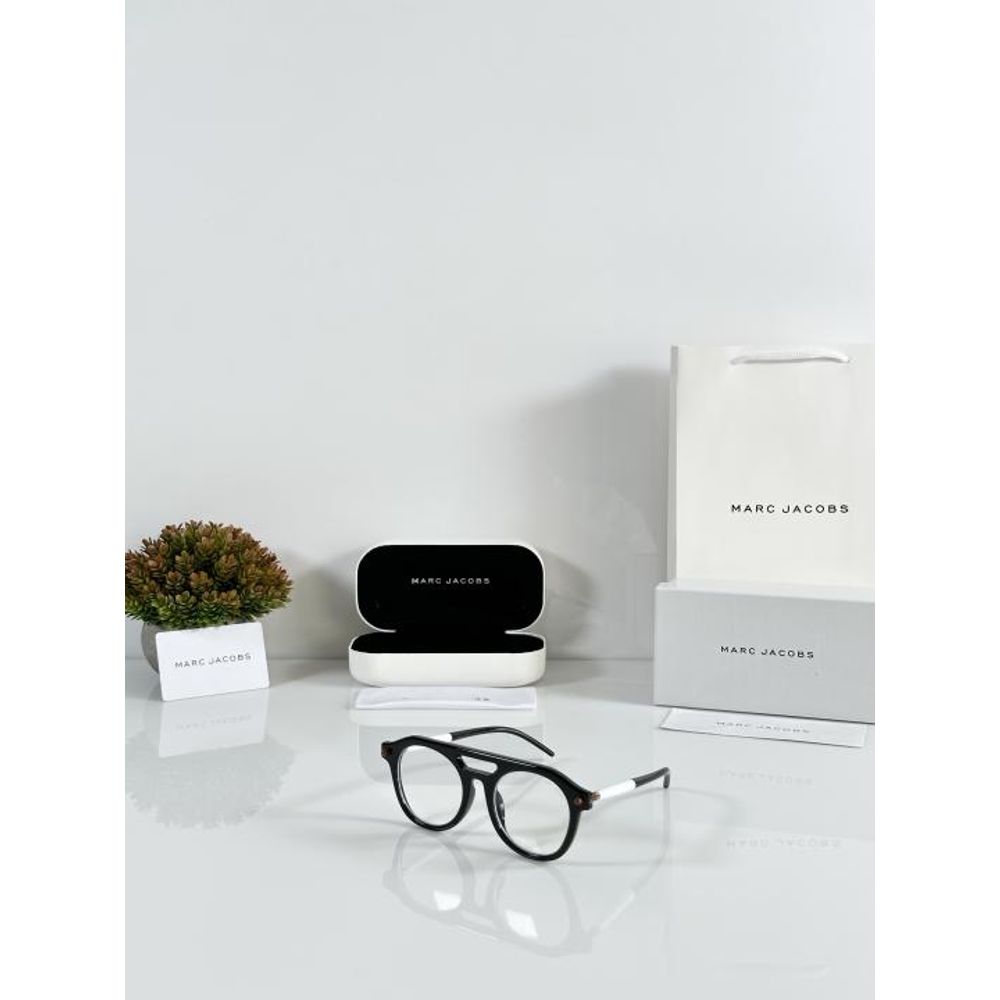 Marc Jacobs 8831 Black White Frame