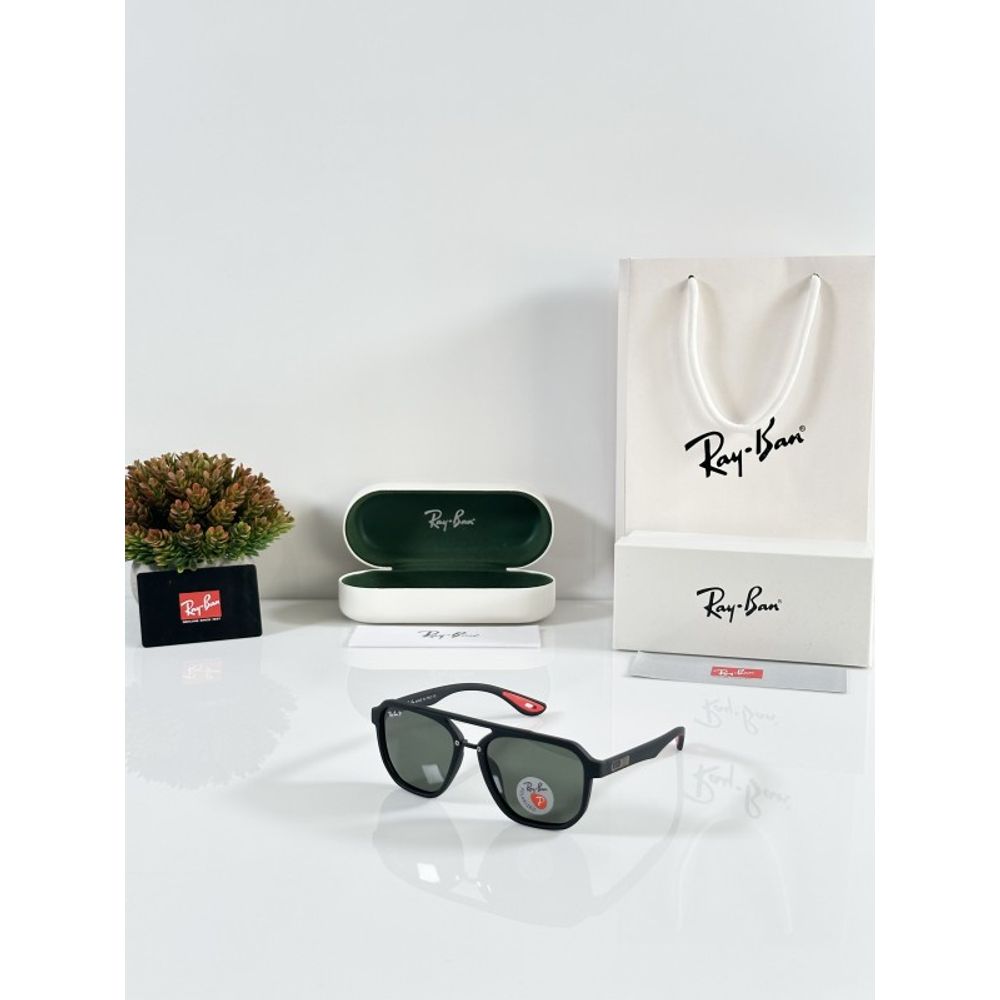 RB 8376 Black Green