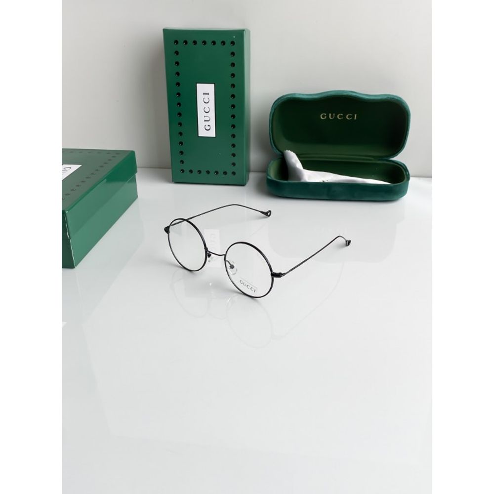 Gucc_Ayesha_frame_4010