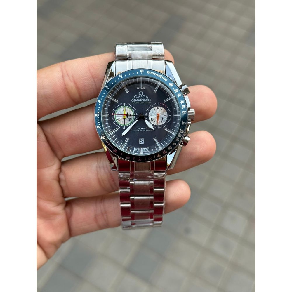 Omeg a Speedmaster Chronograph