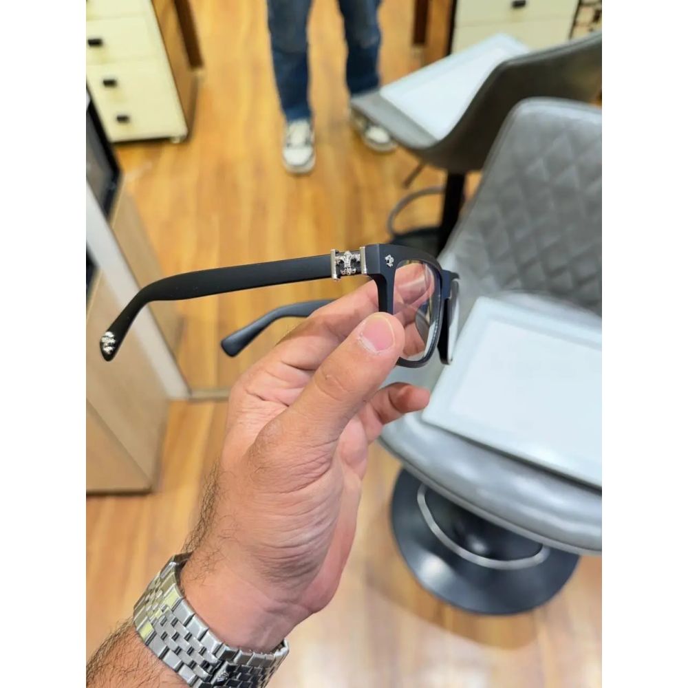 Chrome_heart_2270_black_plano