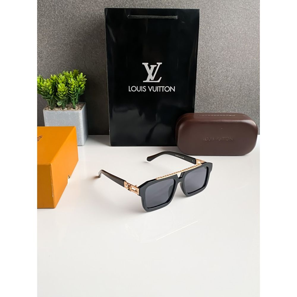 Loui_vuitton_gold_121B
