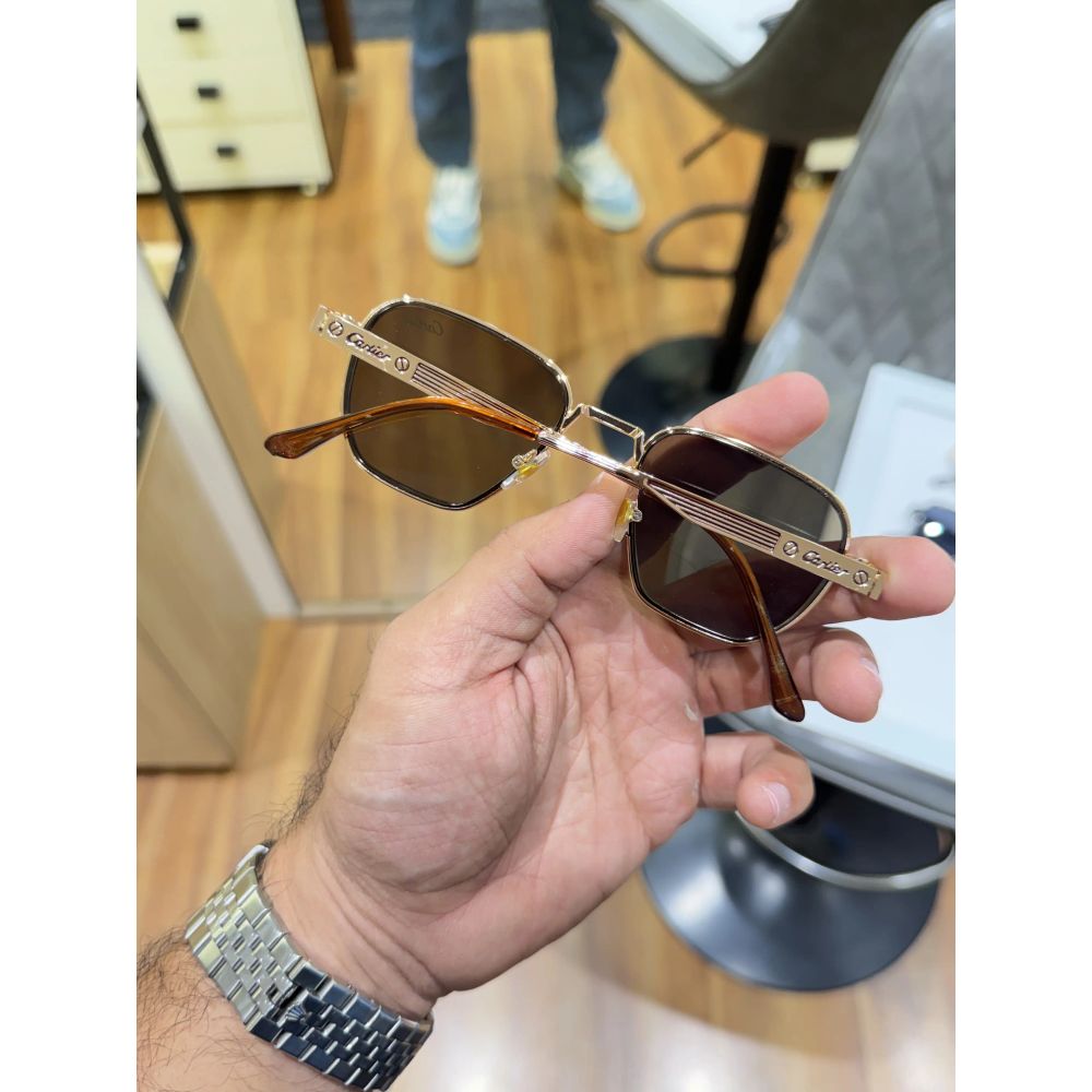 Cartier_00651_gold_brown