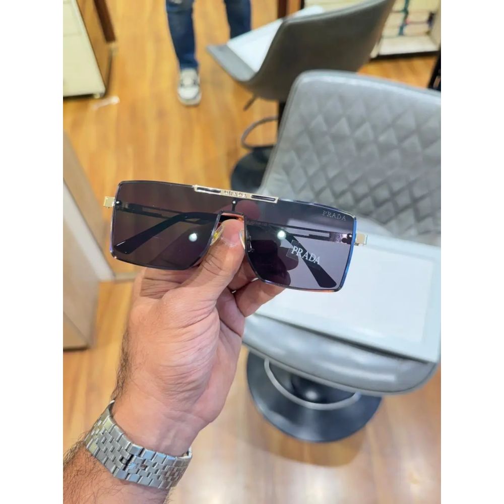 Prada_24029_gold_black