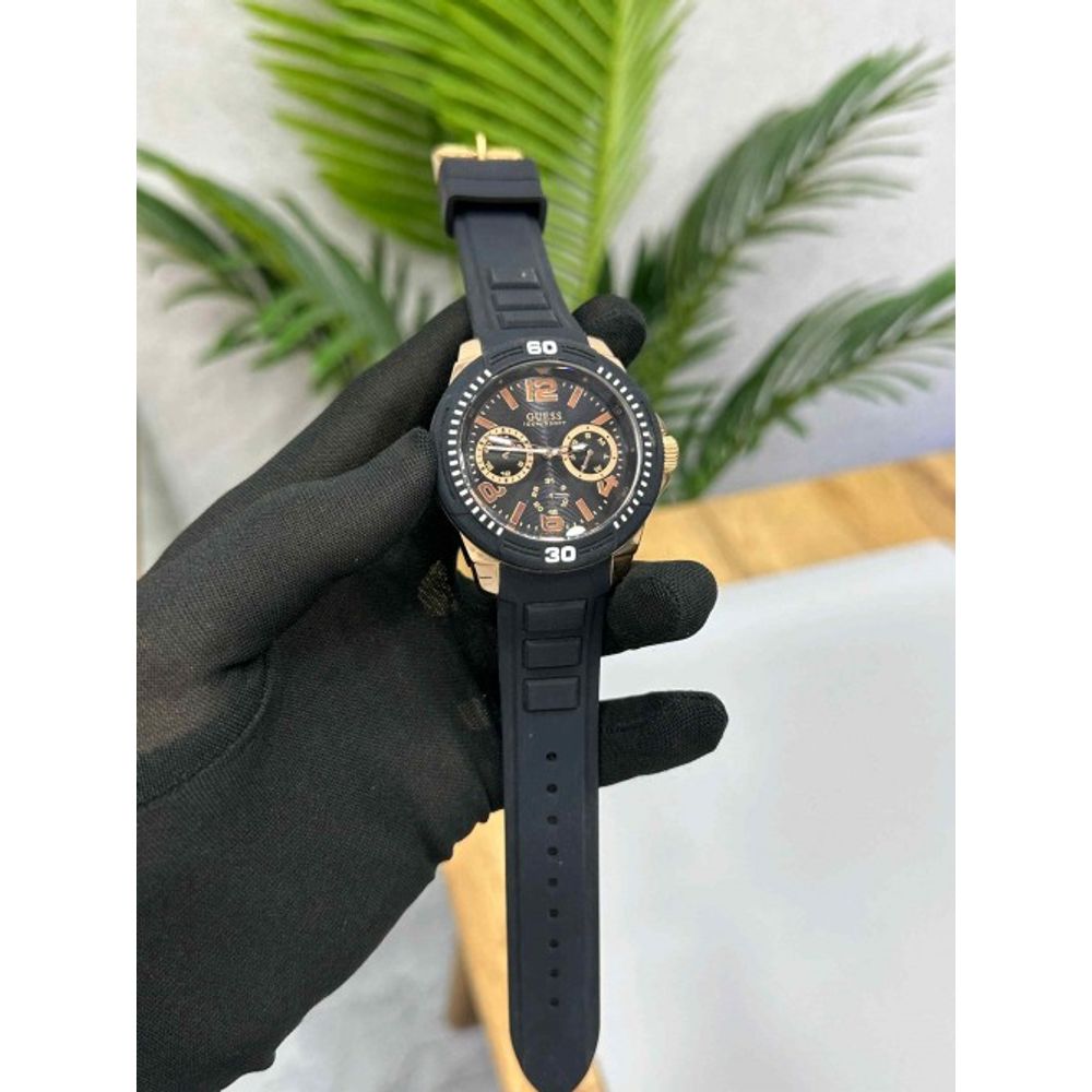 Sporty GUESS Ultra premium