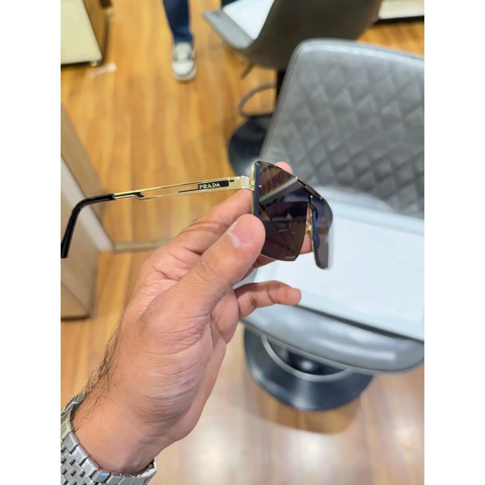 Prada_24029_gold_black