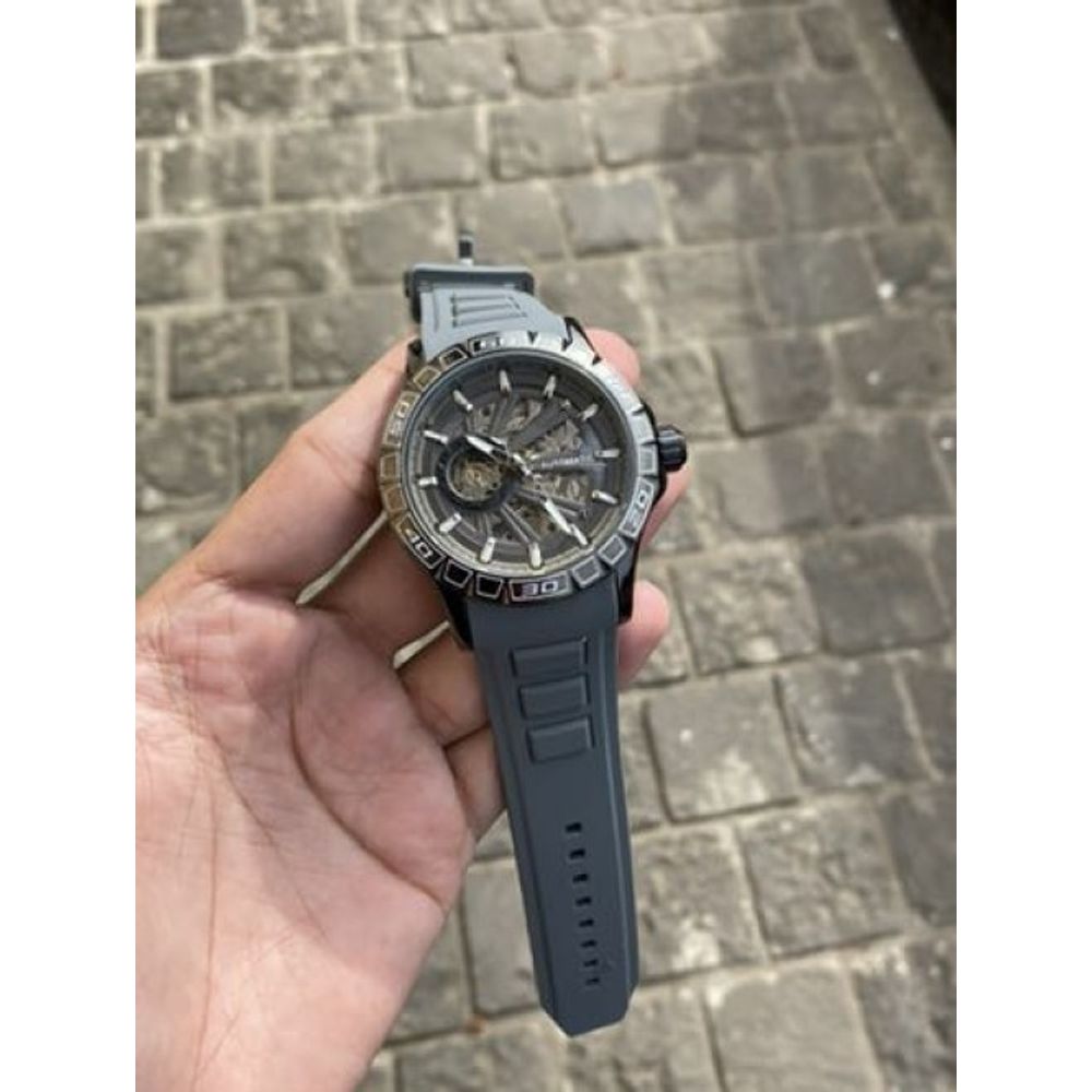 Roger Dubuis