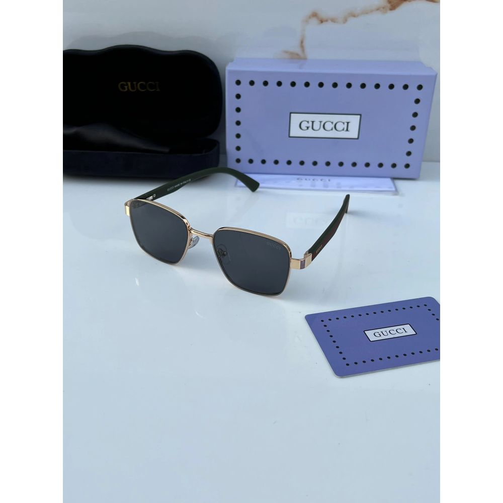 Gucci_983_gold_black