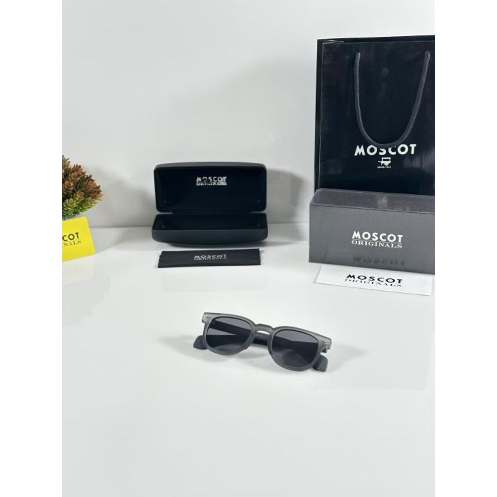 Moscot 120 Grey
