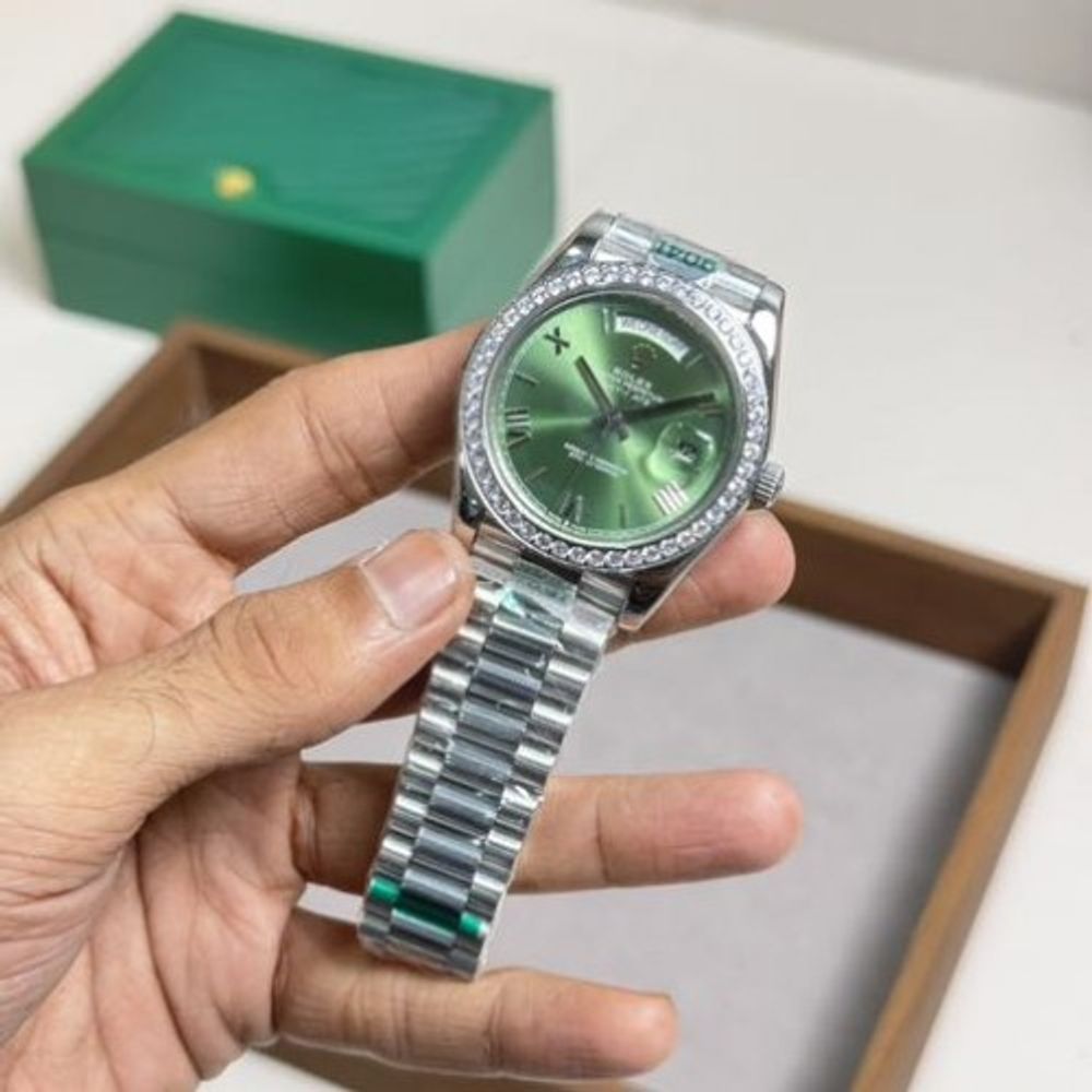 Rollex Day Date Diamond Bezel Green Dial