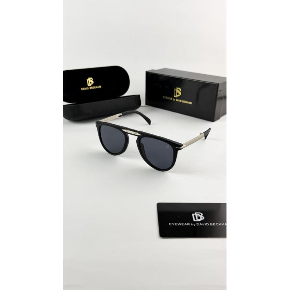 David Beckham silver_black1040_25