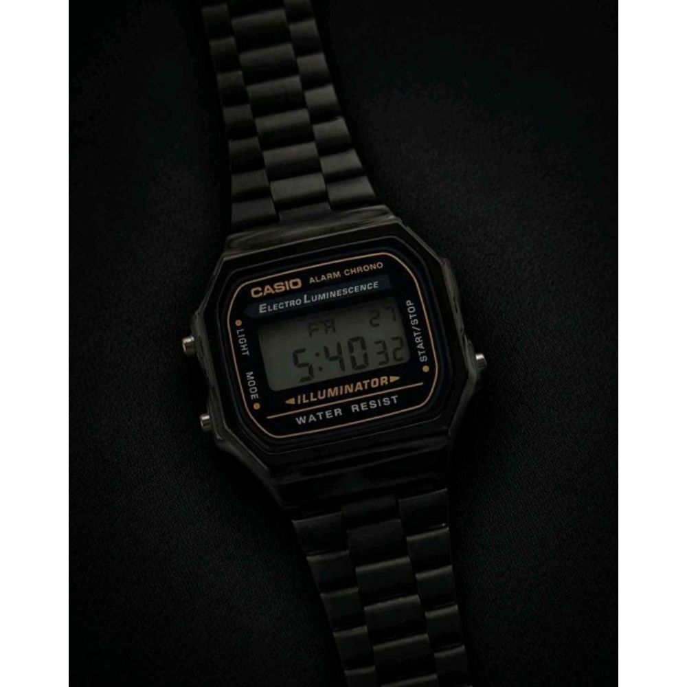 Casio vintage Black F265