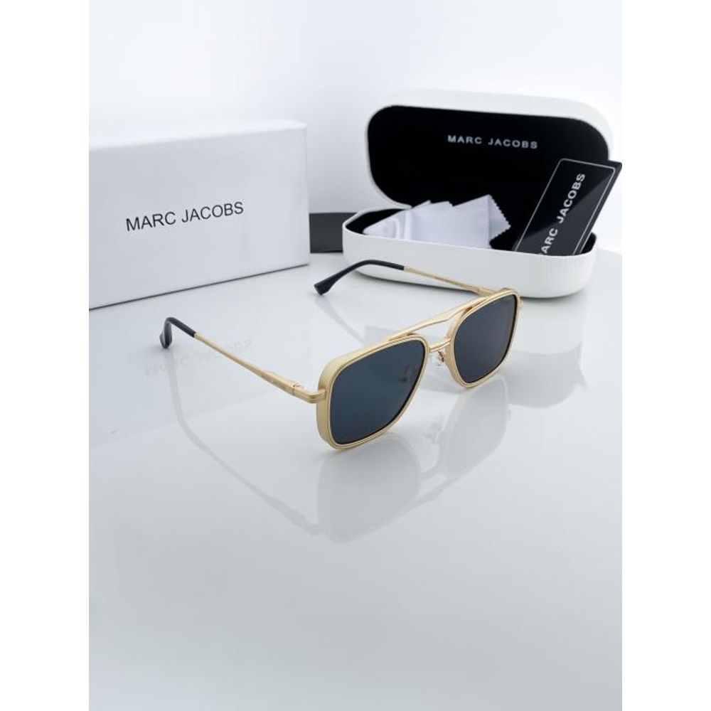 MARC JACOBS gold black 519
