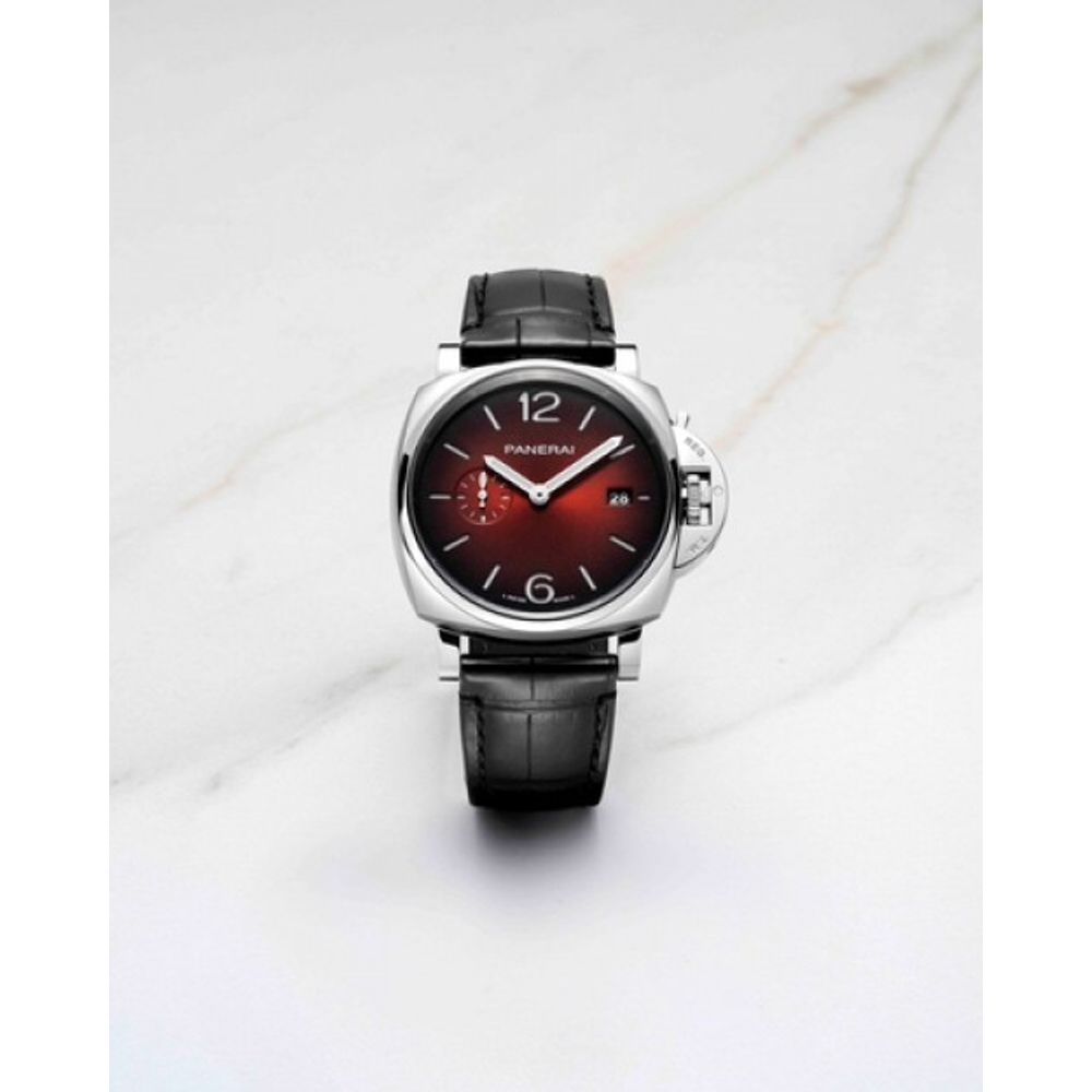 Luminor Panerai due Black Red 41 mm