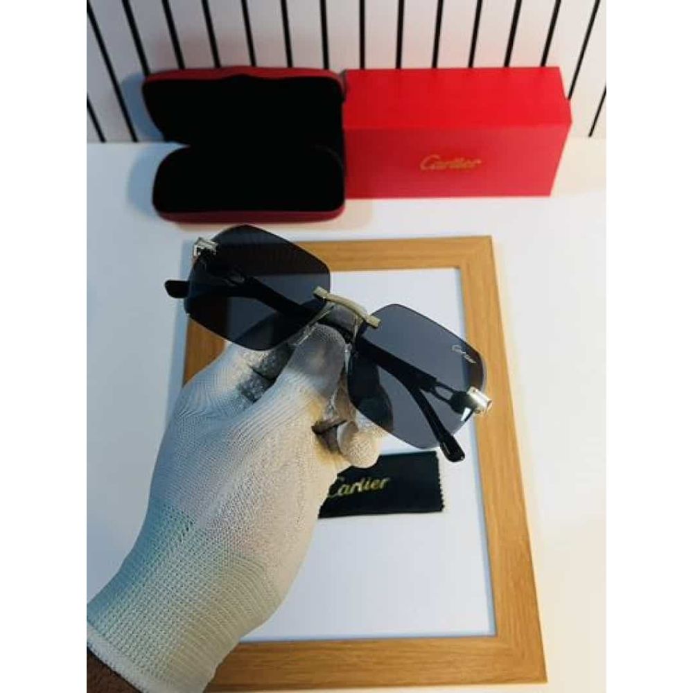 cartier_8817_gold_black
