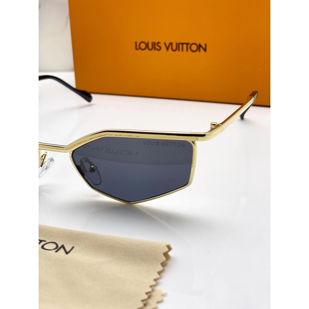 Louis Vuitton 3224 gold black
