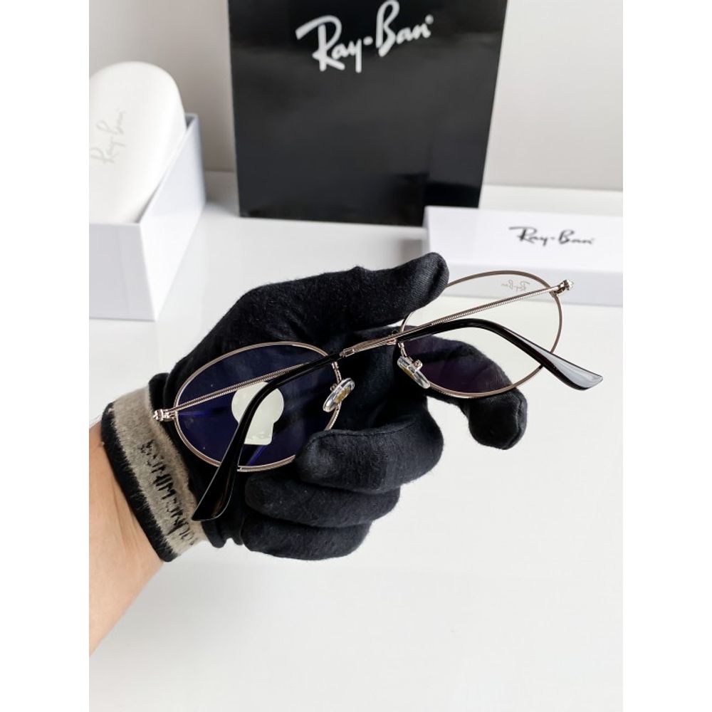 Rey ban.  3547