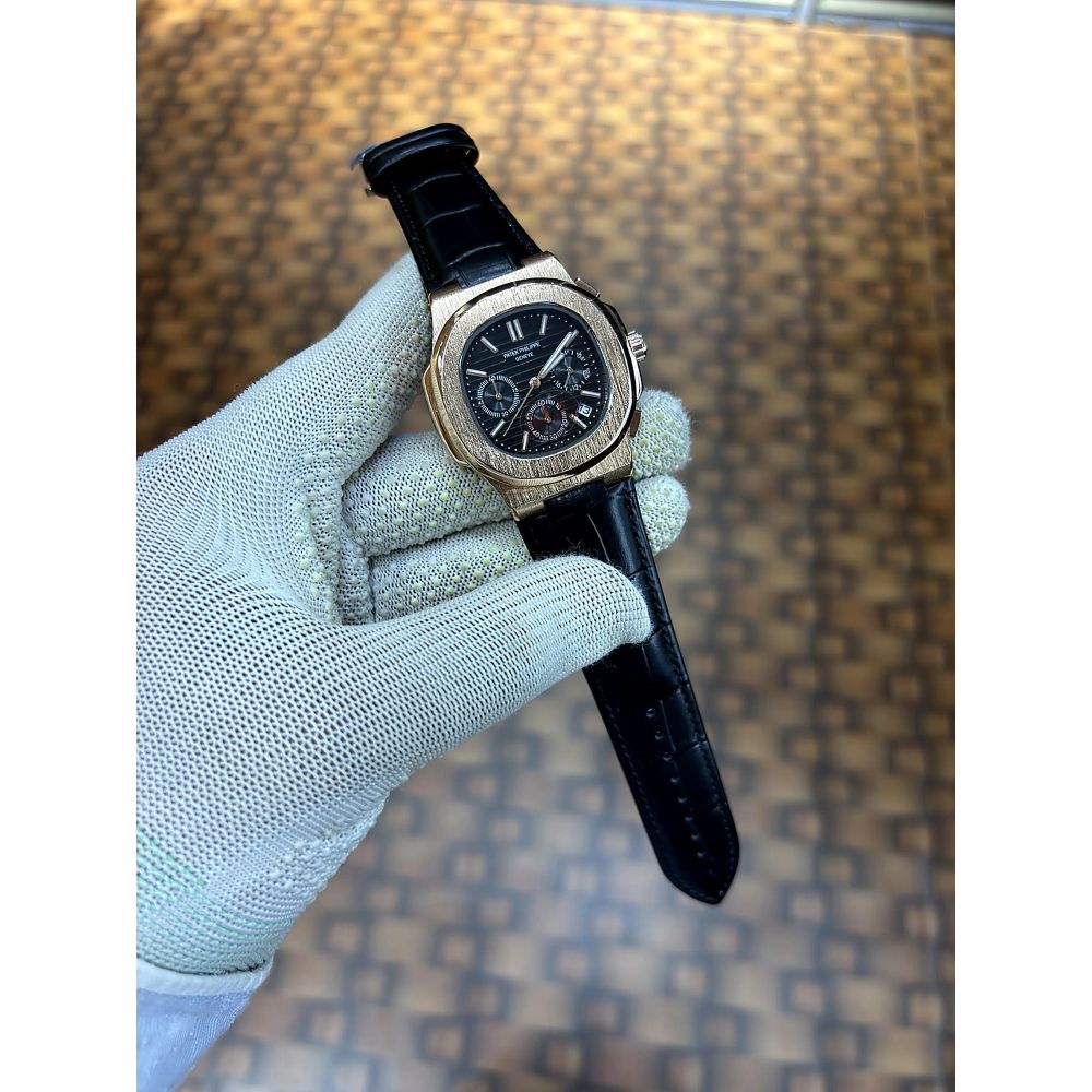 Patek phillpe Nautilus 5712R 001