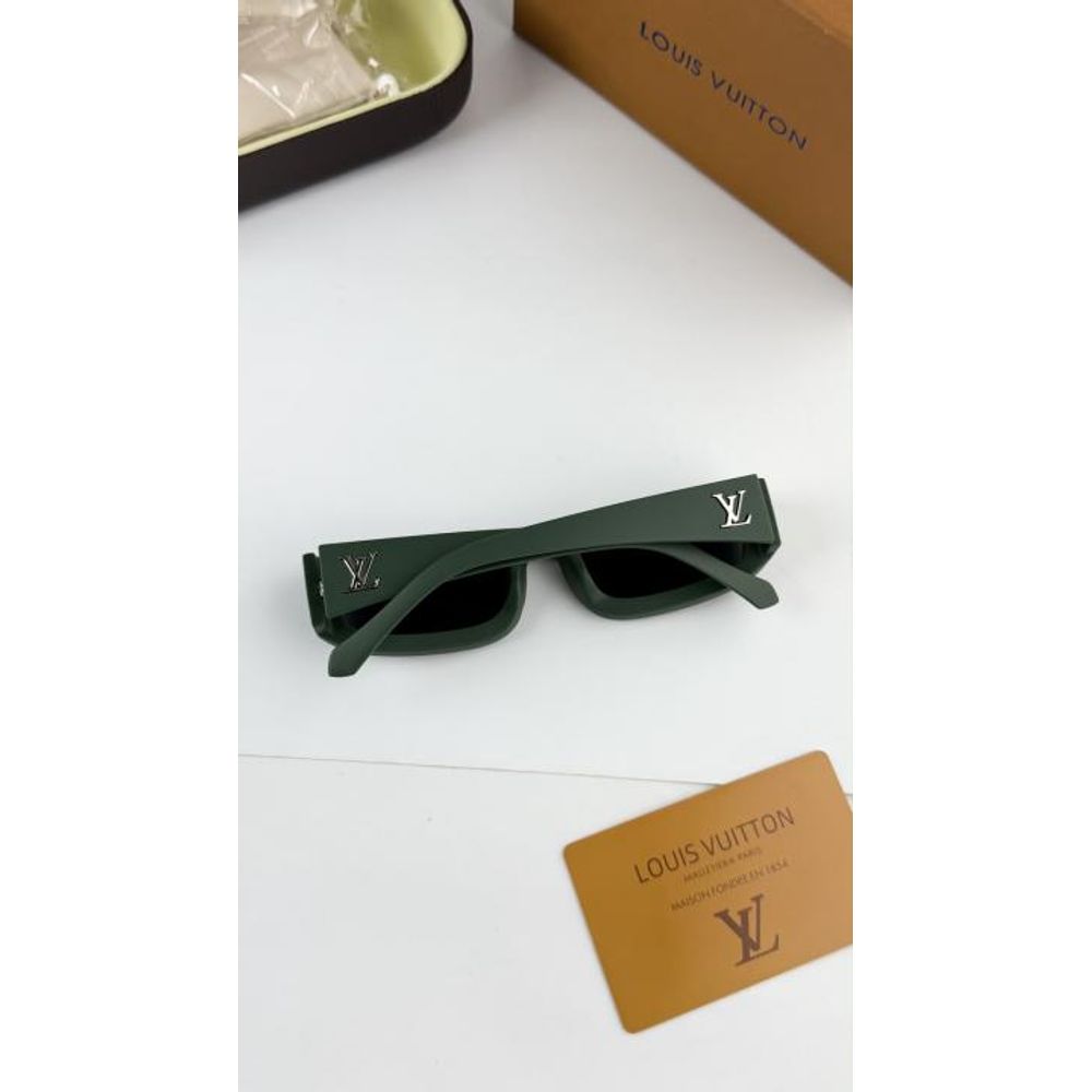 Loui_vuitton_green_6190-23
