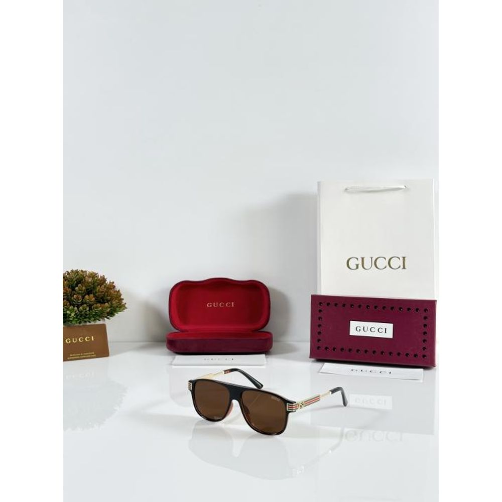 GG 2837 Gold Brown