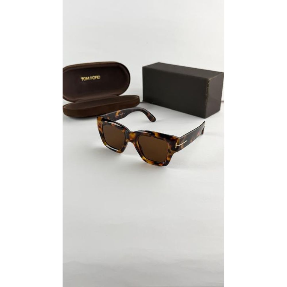 Tom_for_tiger brown 184
