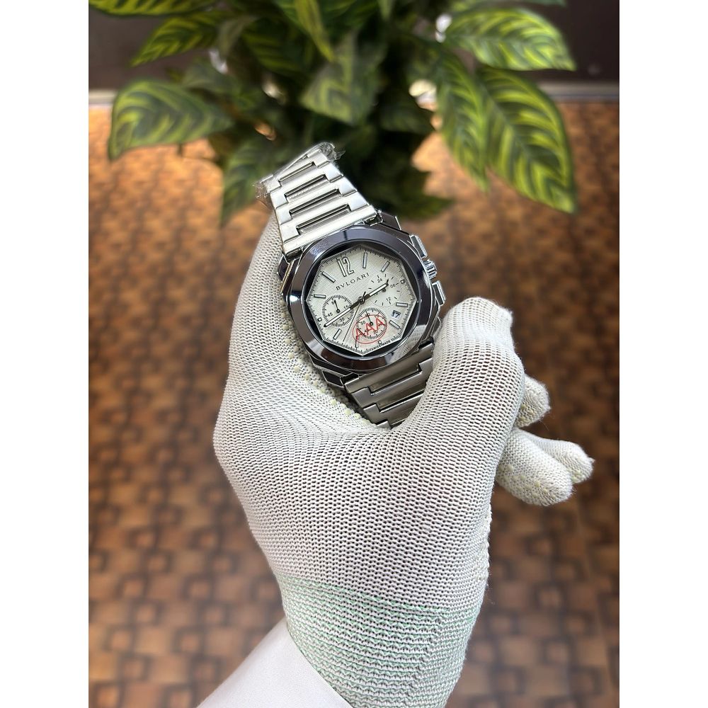 Bvlgari Octo Finissimo chronograph silver-white
