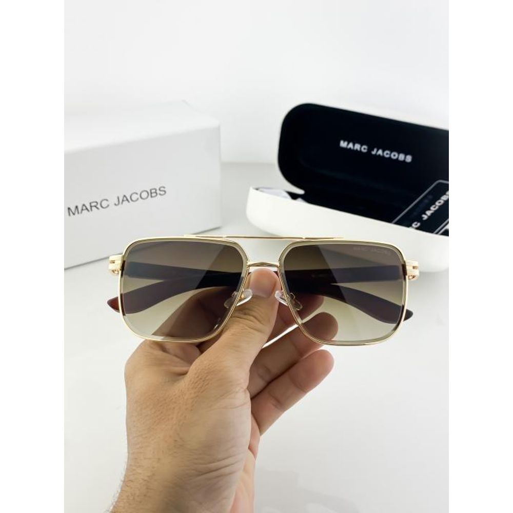 MARC JACOBS GOLD BROWN 56