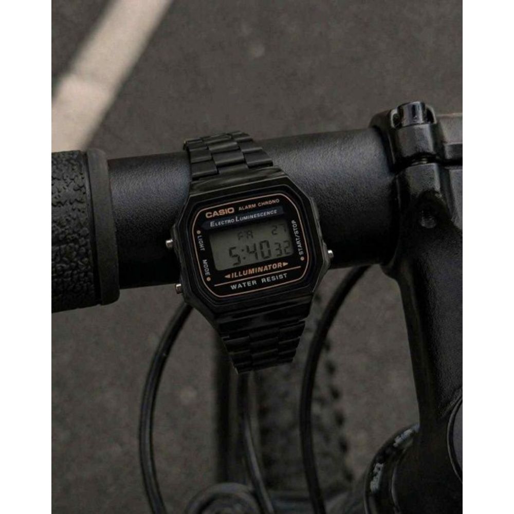 Casio vintage Black F265